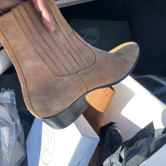 Steve Madden Men’s boots size 9 - Picture 2 of 3